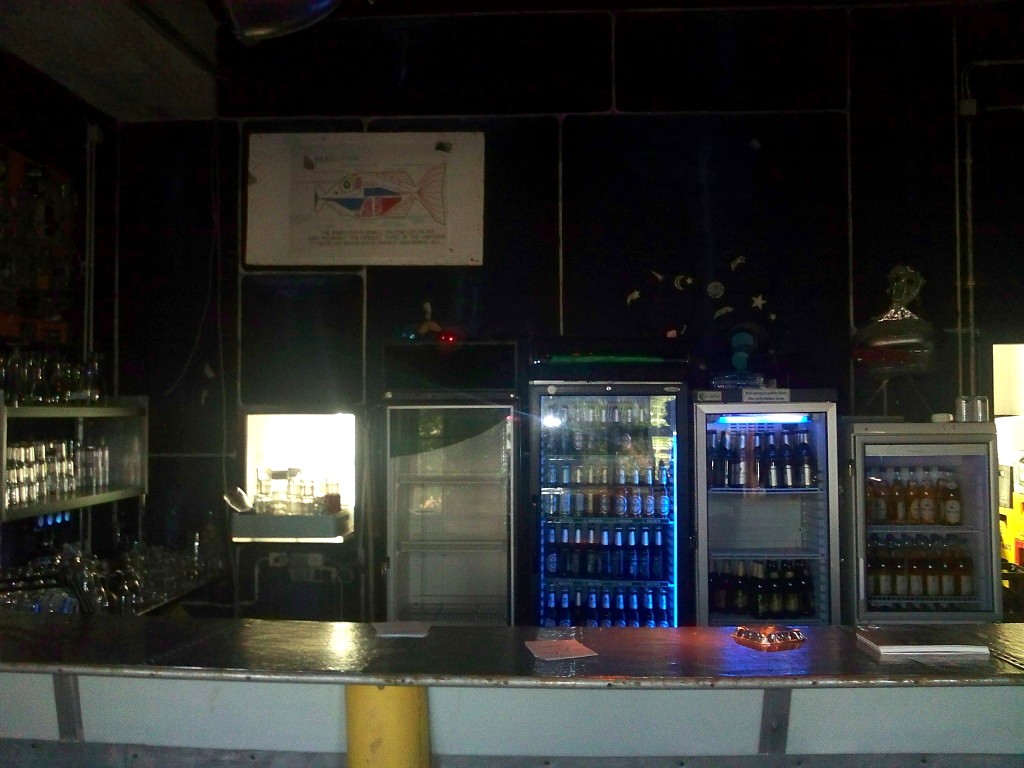 bar